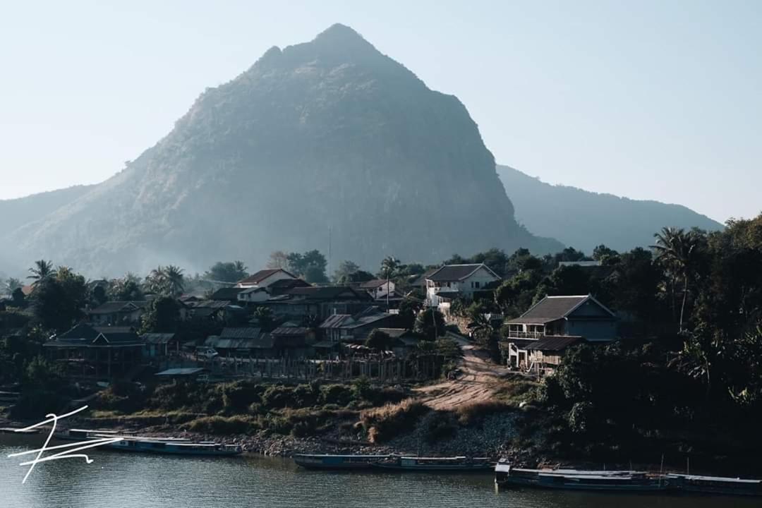 Sabaidee Nongkiaw River View Hotel Nongkhiaw Kültér fotó
